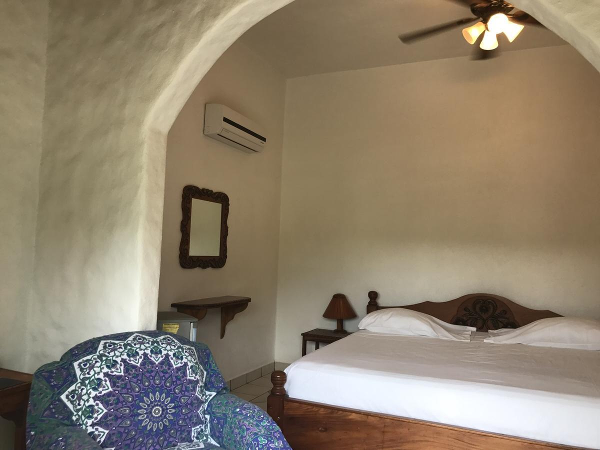 Hotel Flores (Adults Only) Tamarindo Exteriör bild