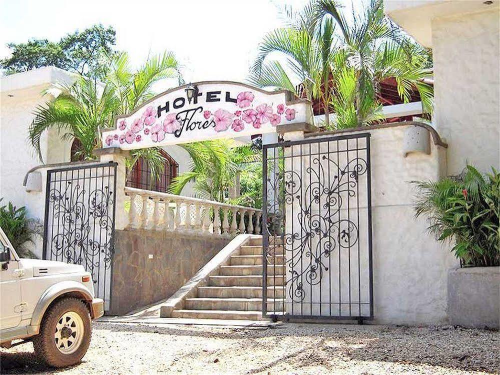 Hotel Flores (Adults Only) Tamarindo Exteriör bild